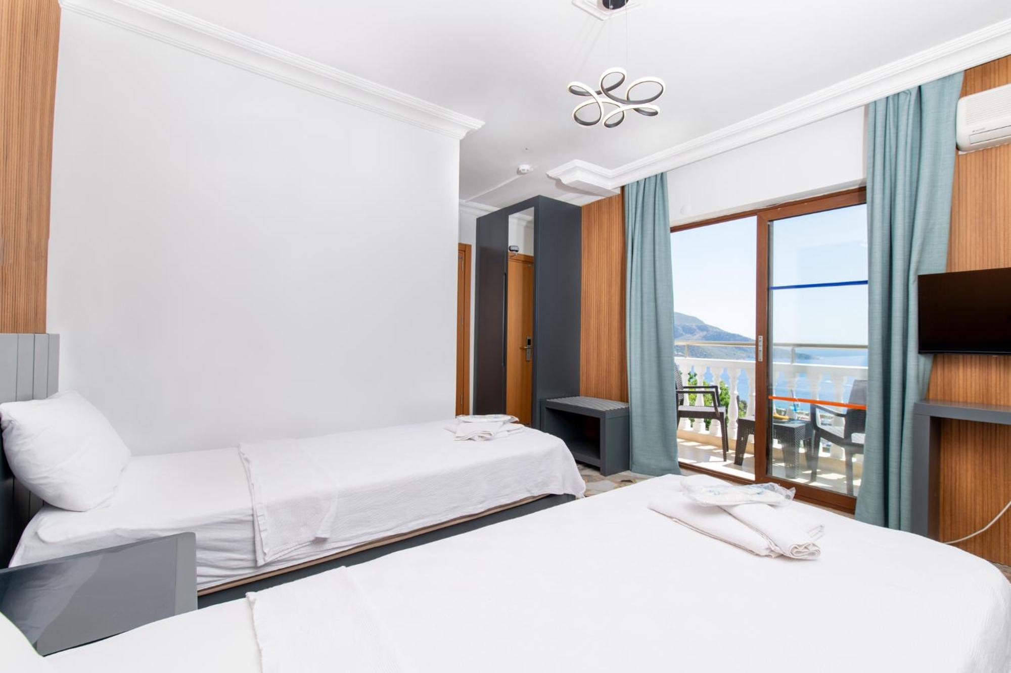 Kelebek Hotel Kalkan Buitenkant foto